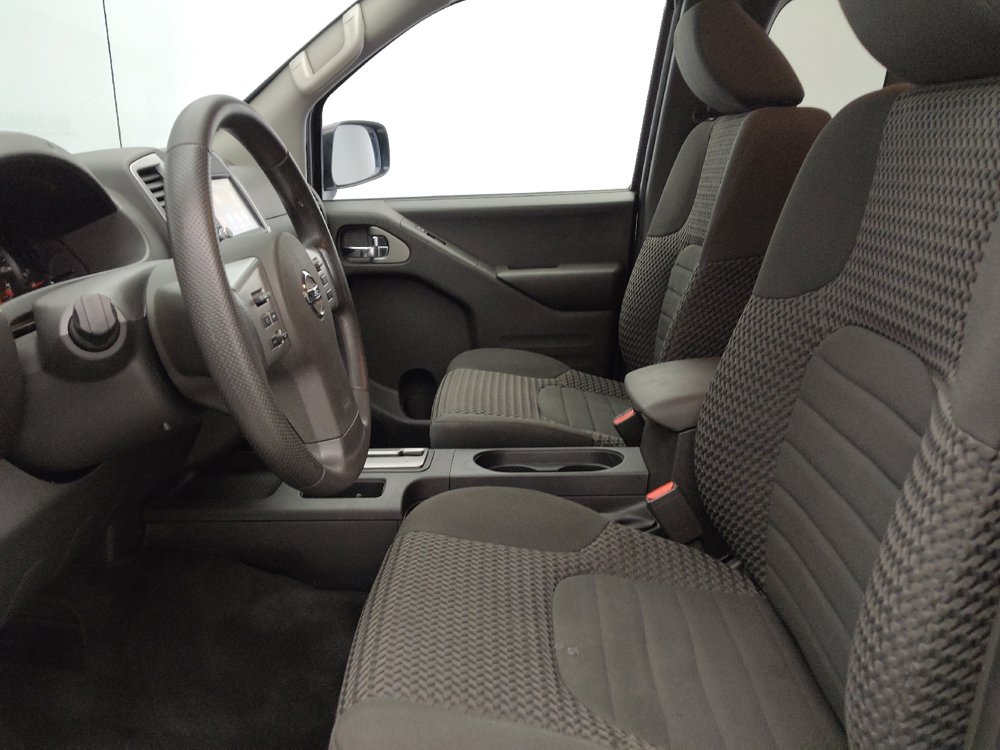 Used 2019 Nissan Frontier SV RWD image 17