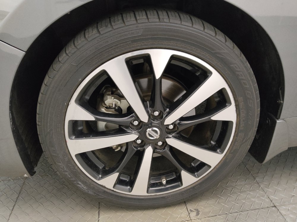 Used 2018 Nissan Altima 2.5 SR FWD image 31