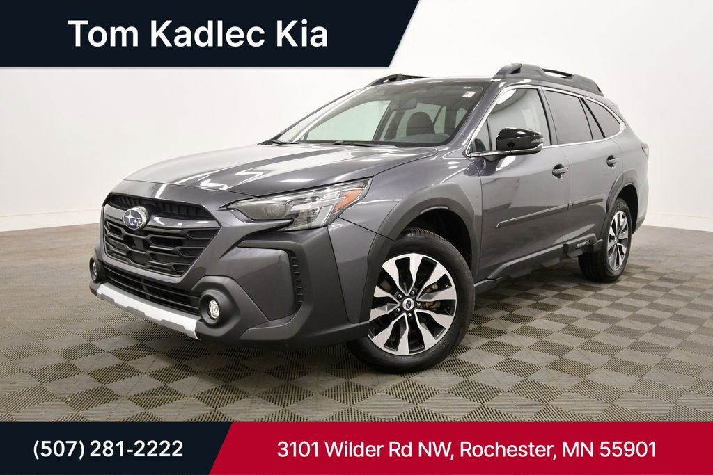 Used 2025 Subaru Outback Limited image 1