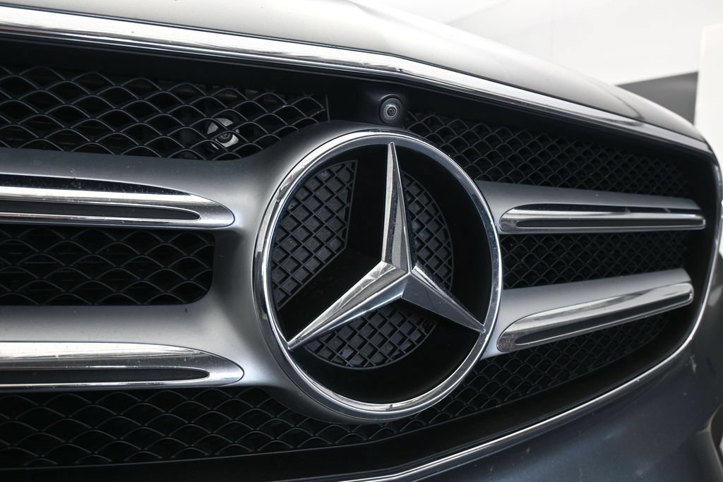Used 2019 Mercedes-Benz E 300 image 48