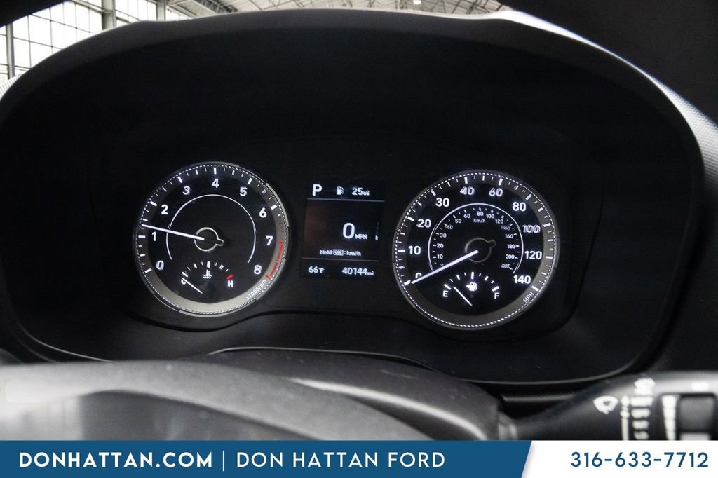 Used 2020 Hyundai Venue SEL image 6