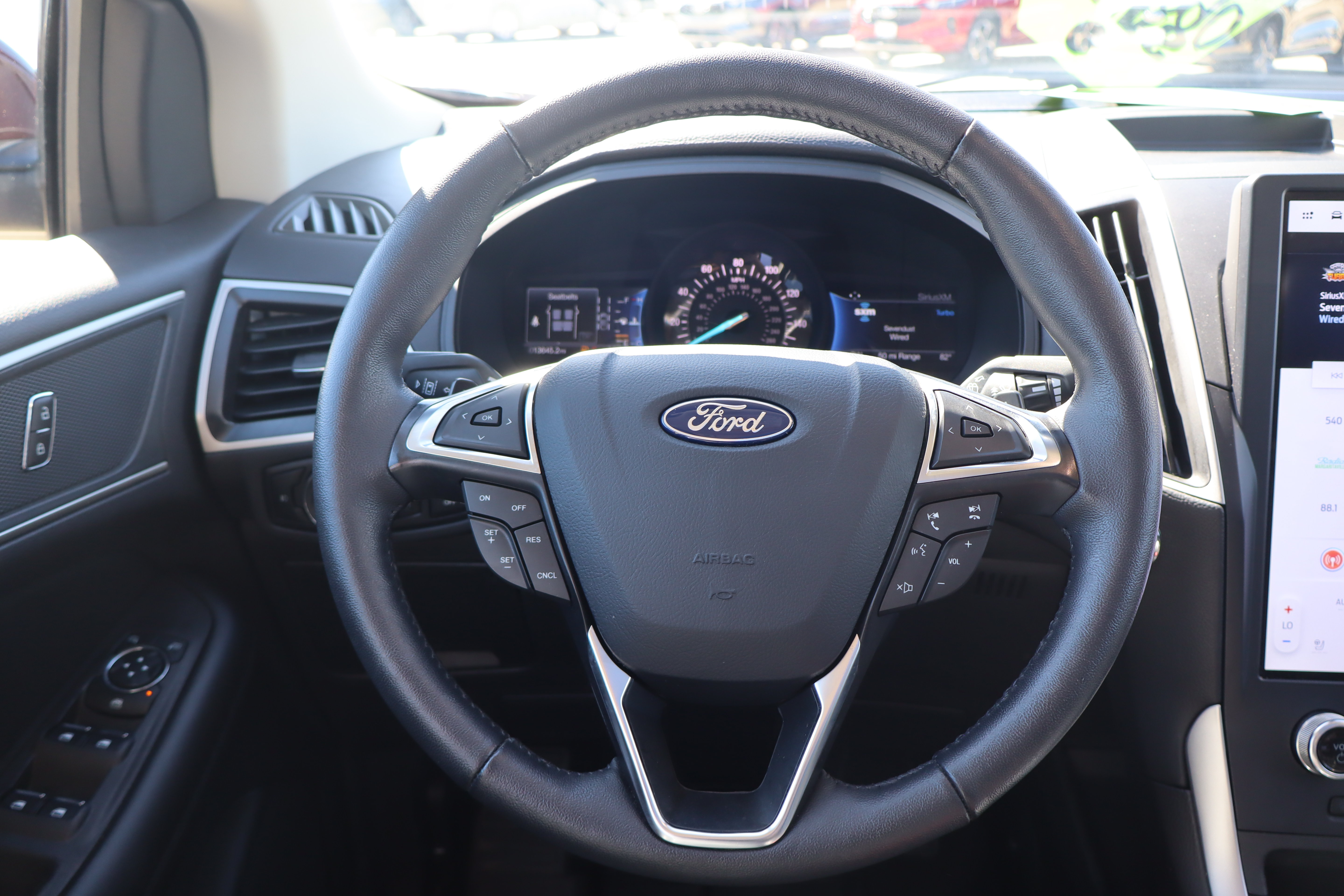 Used 2024 Ford Edge SEL w/ Convenience Package AWD/4WD image 15