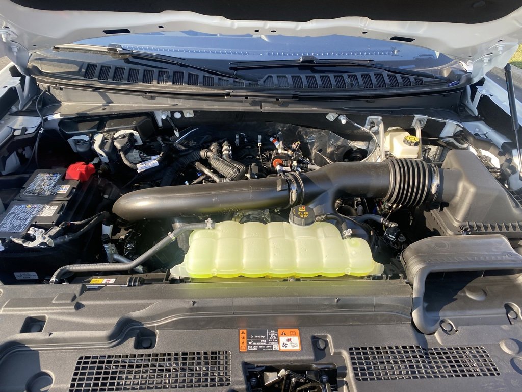 New 2025 Ford Expedition Active image 33