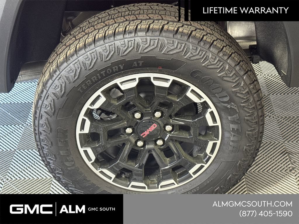 New 2026 GMC Canyon AT4 AWD/4WD image 19