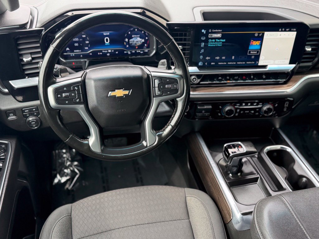 Used 2023 Chevrolet Silverado 1500 LT AWD/4WD image 16
