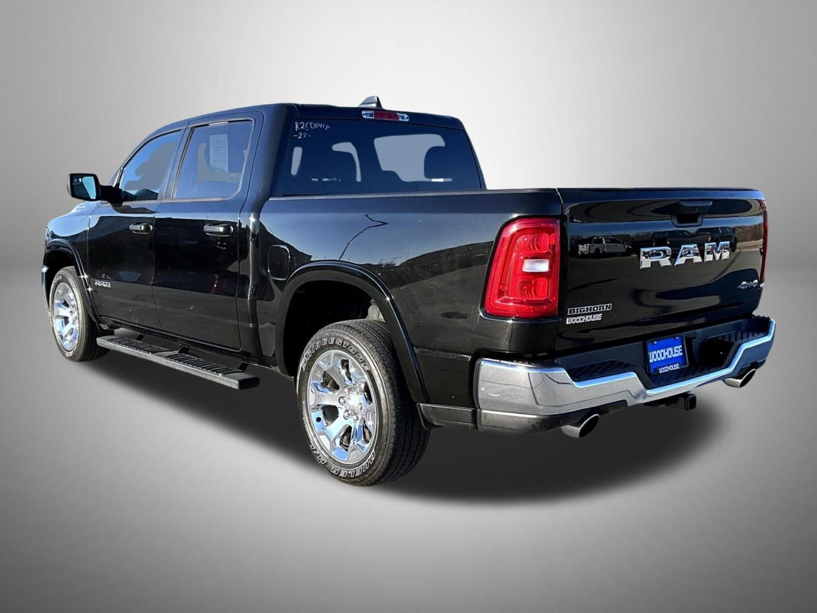 Used 2025 RAM 1500 Big Horn AWD/4WD image 7
