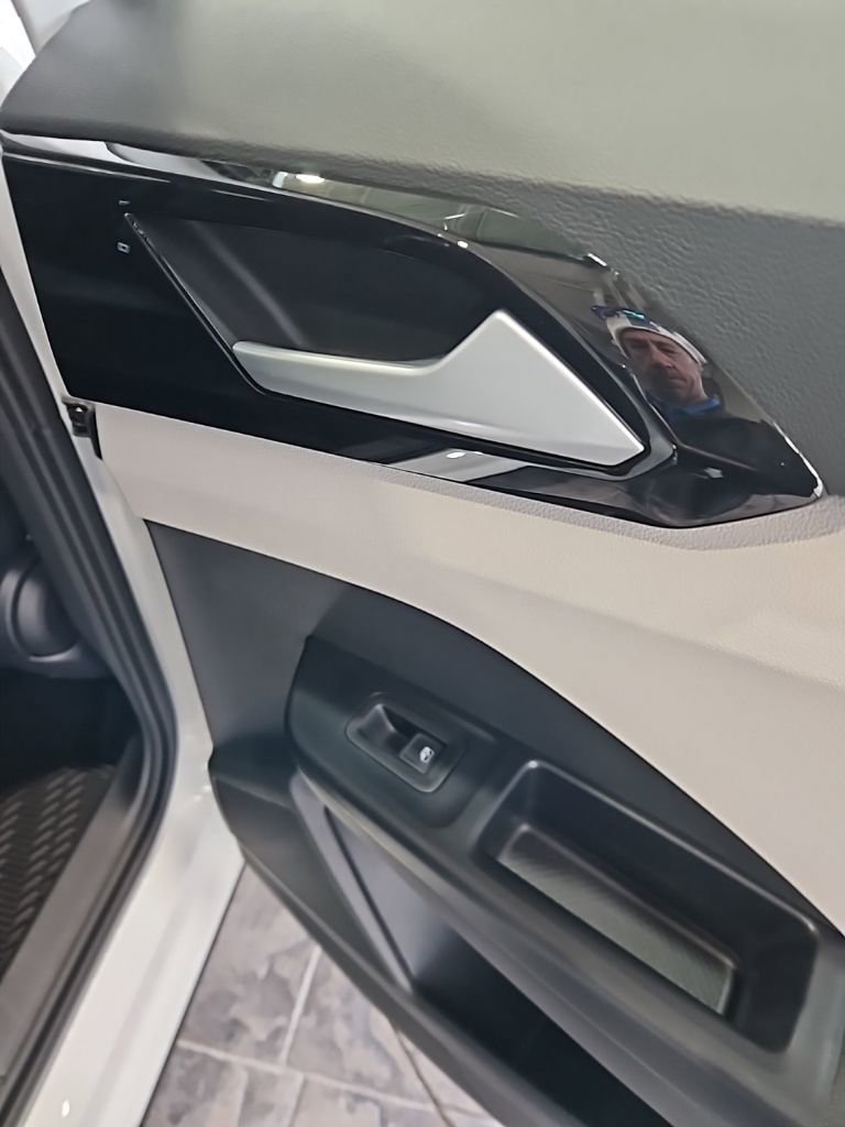 New 2026 Volkswagen Taos S image 16