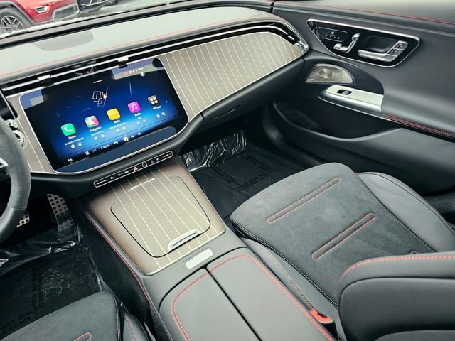 Certified 2025 Mercedes-Benz E 53 AMG e 4MATIC Sedan image 34