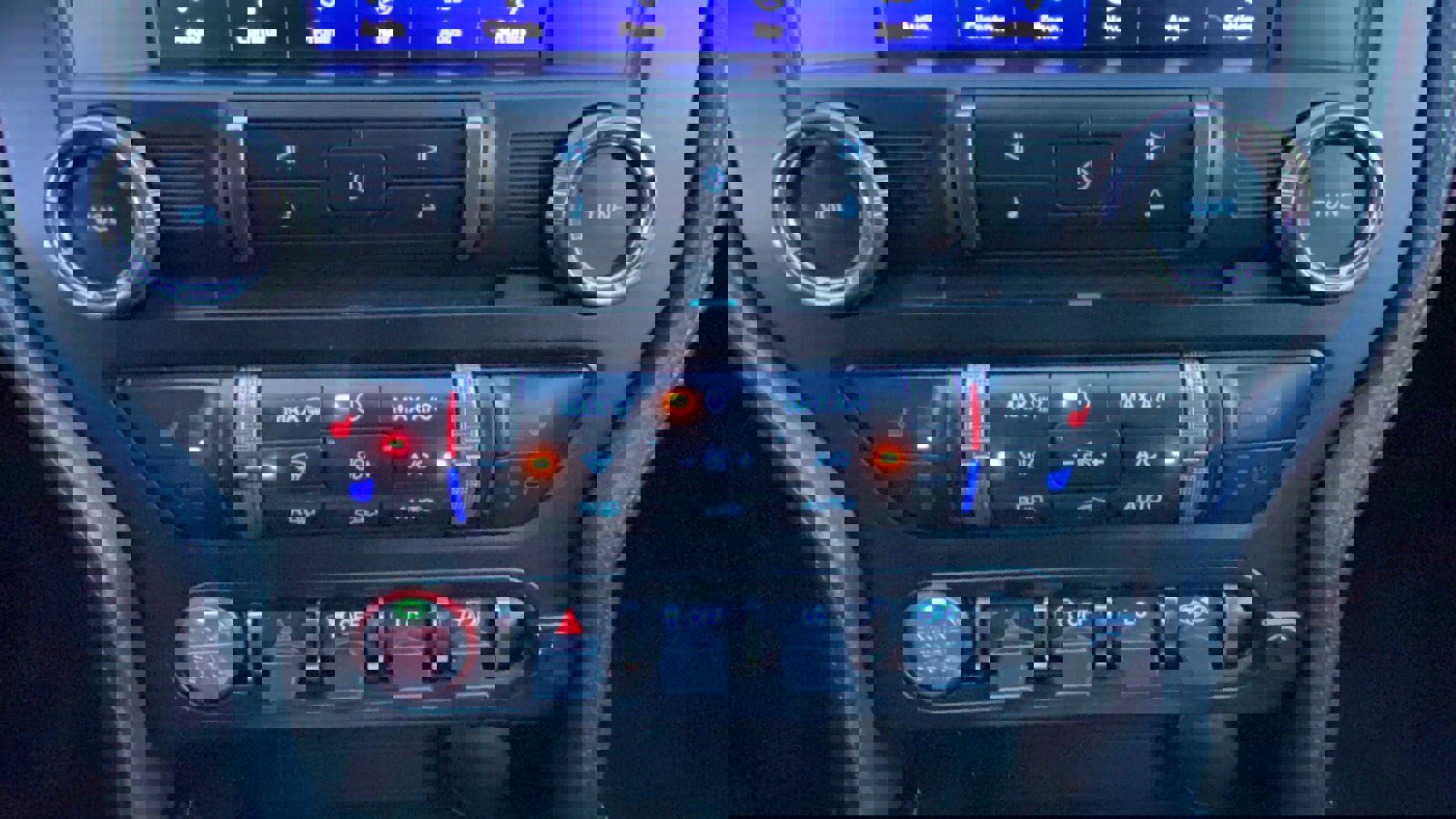 Used 2020 Ford Mustang Shelby GT350 w/ Technology Package image 17