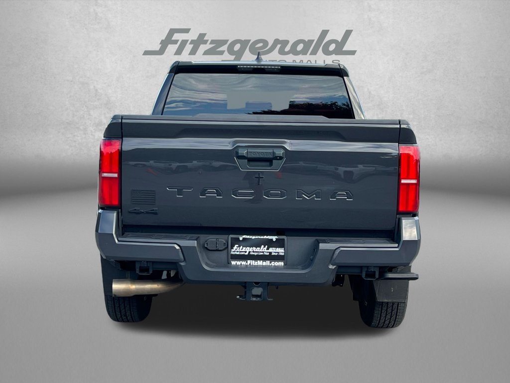 Used 2024 Toyota Tacoma SR5 AWD/4WD image 7