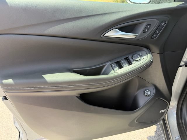 New 2026 Buick Encore GX Avenir w/ Avenir Technology Package FWD image 12