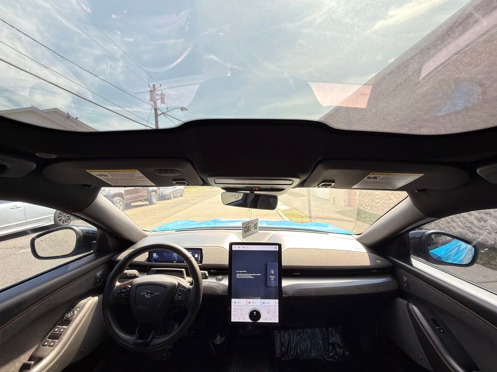 Used 2022 Ford Mustang Mach-E GT image 31