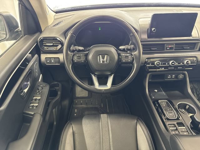 Used 2024 Honda Pilot Touring image 16