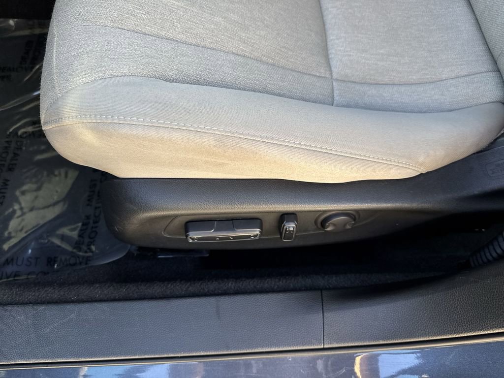 Used 2024 Honda Accord EX image 40