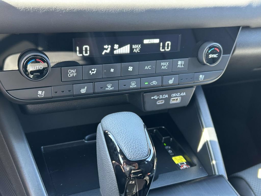 Certified 2026 Subaru Outback Touring XT AWD/4WD image 23