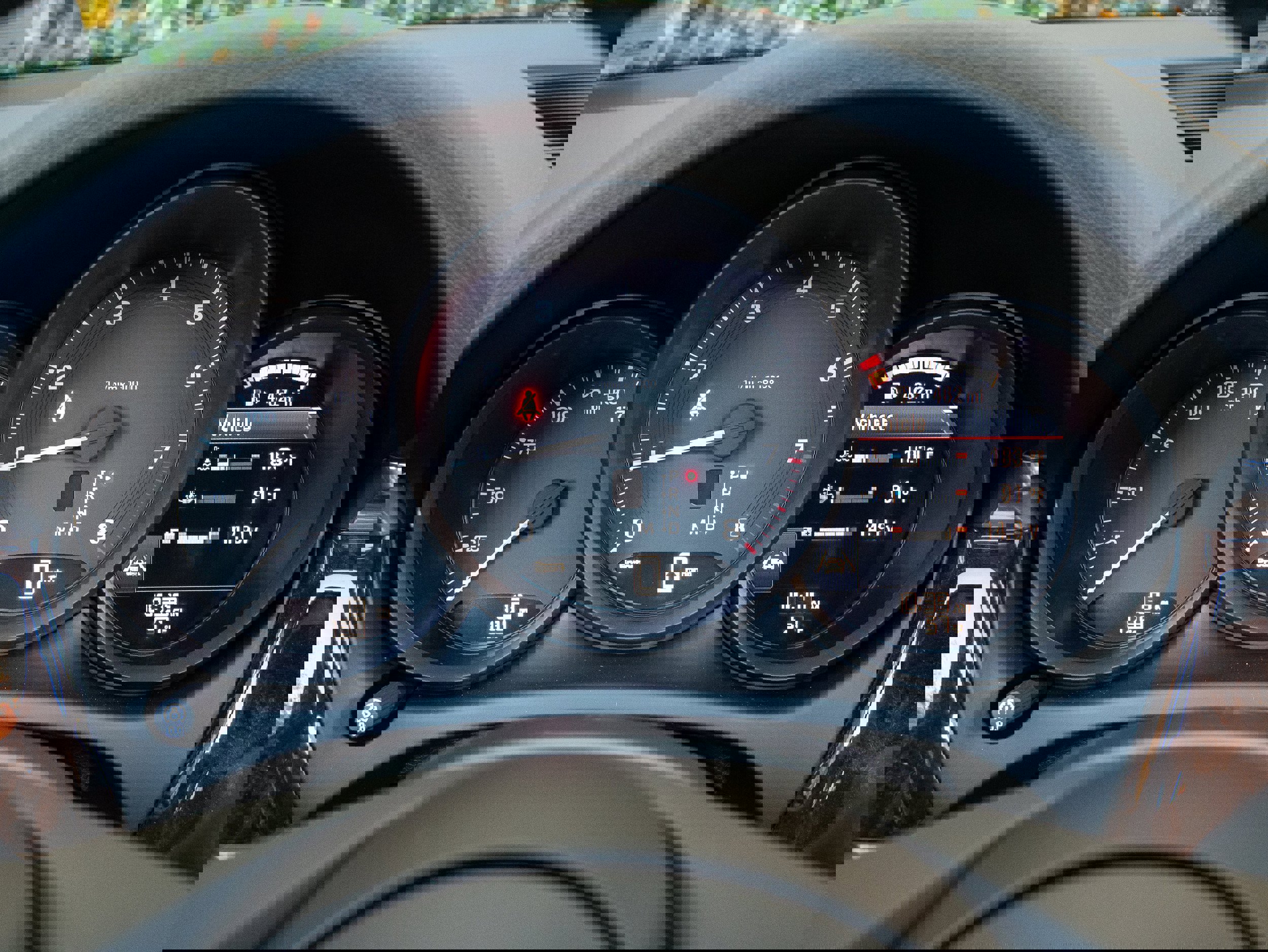 New 2026 Porsche Macan image 21