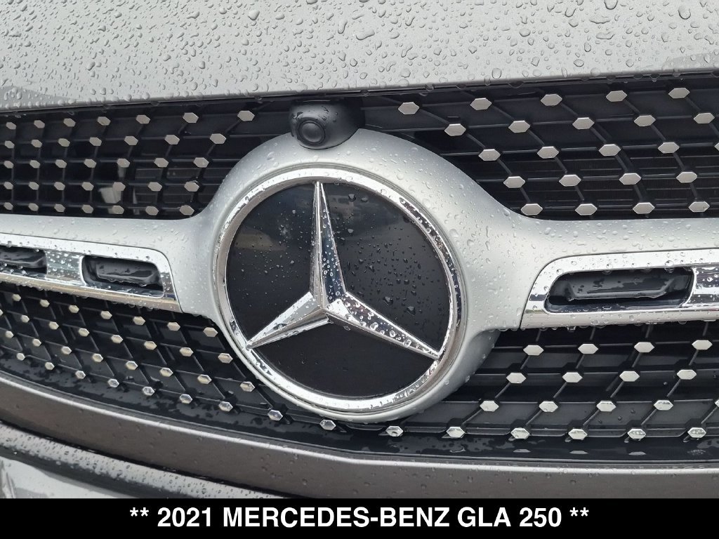 Certified 2021 Mercedes-Benz GLA 250 4MATIC image 17