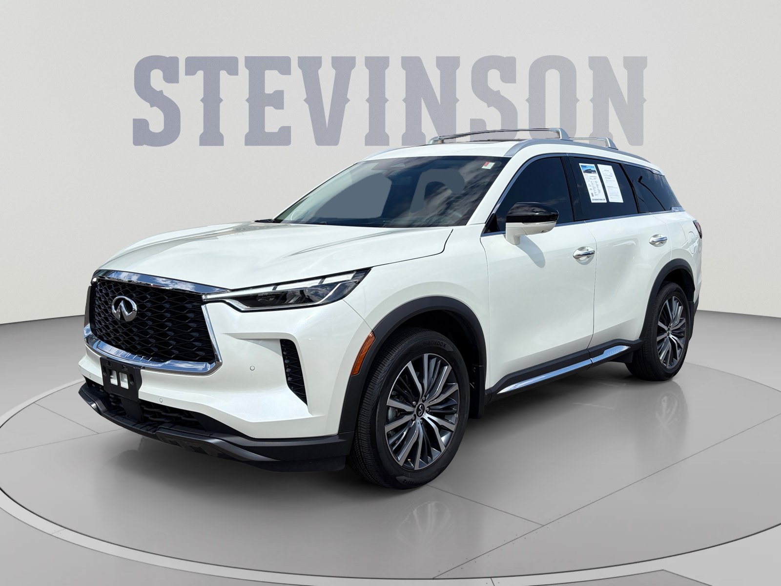 Used 2024 INFINITI QX60 Sensory w/ Vision Package AWD/4WD image 1