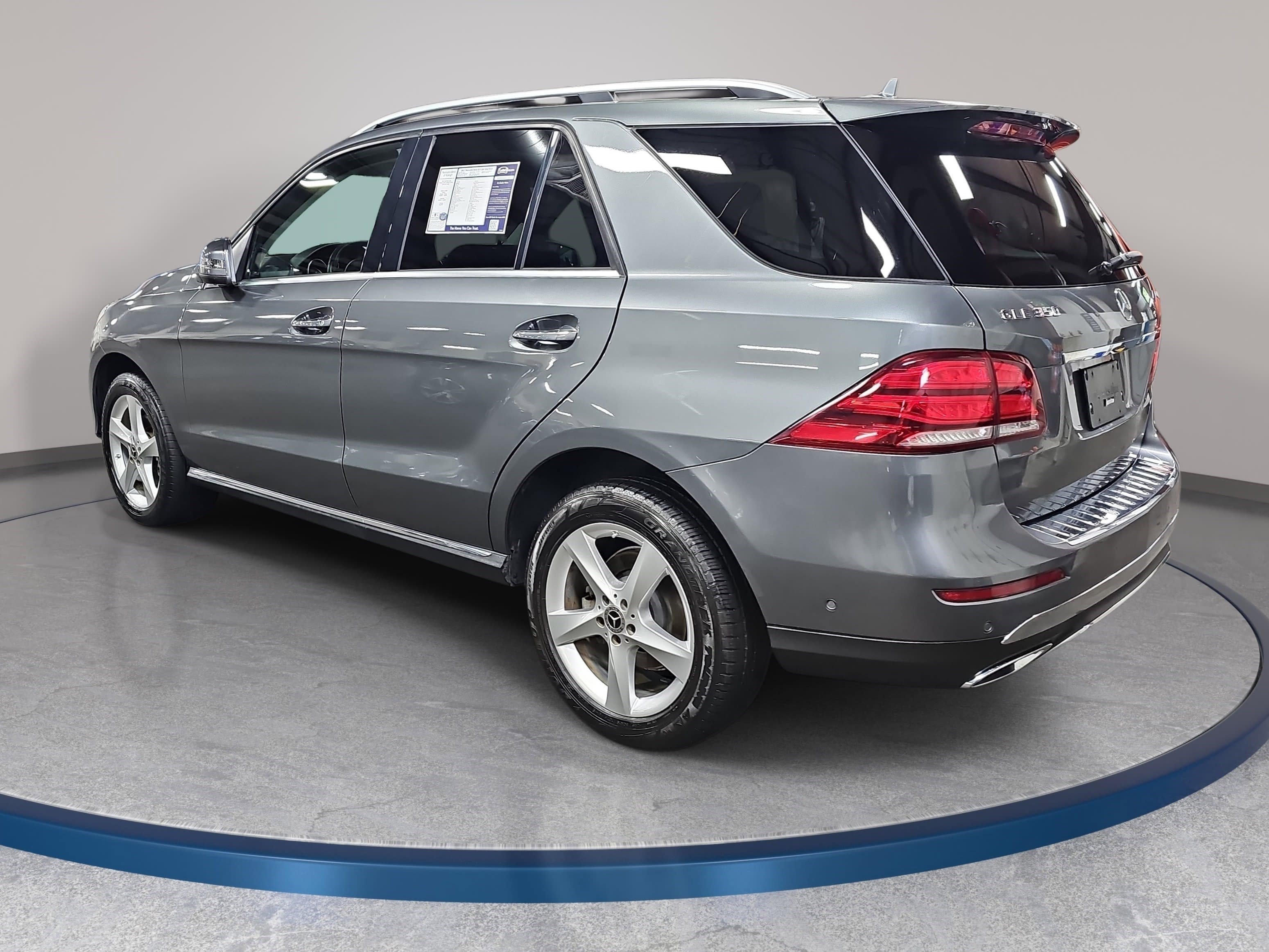 Used 2017 Mercedes-Benz GLE 350 4MATIC image 7
