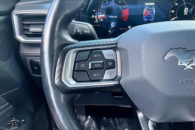 Used 2025 Ford Mustang Premium RWD image 17