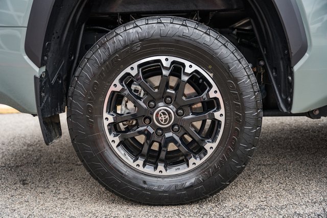 Used 2022 Toyota Tundra SR5 image 16