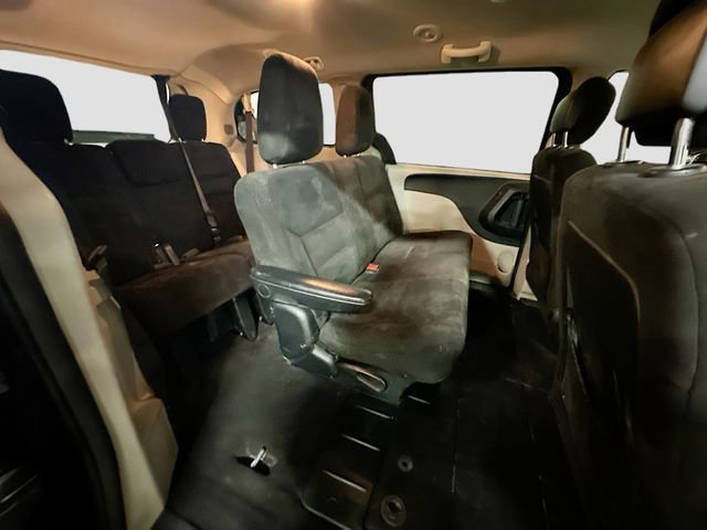 Used 2017 Dodge Grand Caravan SE w/ Power Window Group image 27