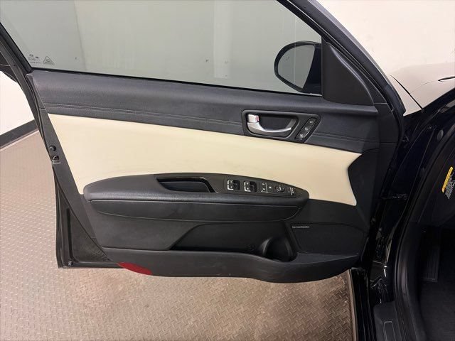 Used 2016 Kia Optima SX FWD image 15