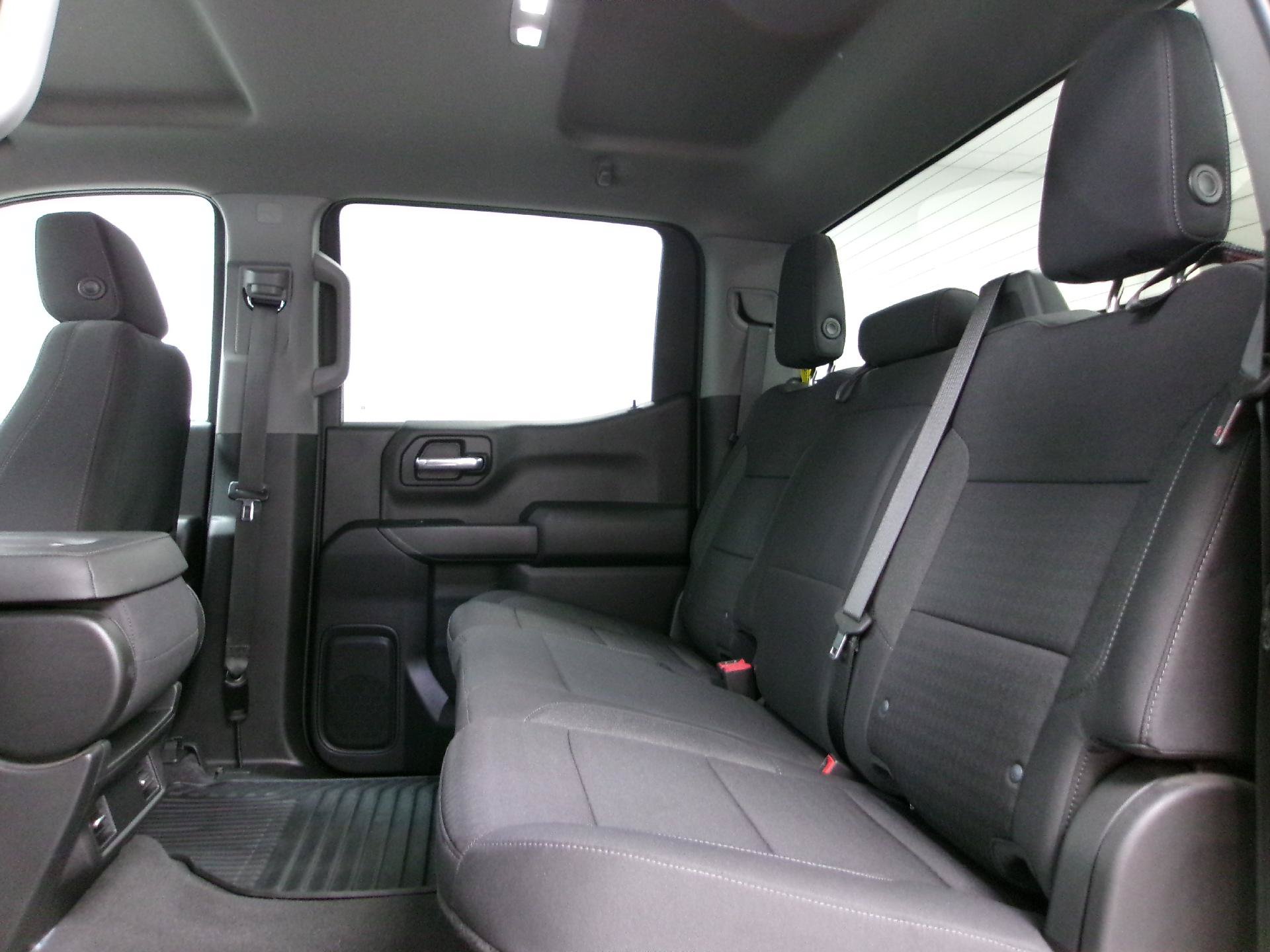 Used 2022 Chevrolet Silverado 1500 Custom Trail Boss AWD/4WD image 9