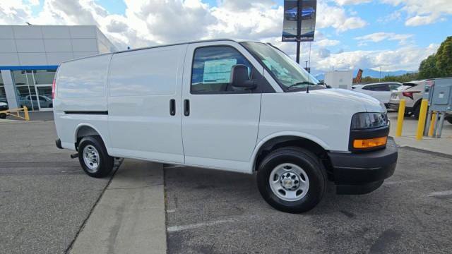 New 2026 Chevrolet Express 2500 w/ Driver Convenience Package RWD image 2