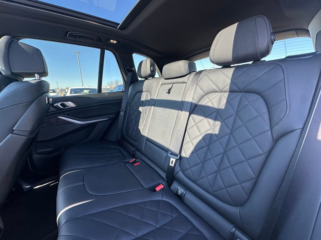 Used 2025 BMW X5 sDrive40i image 19