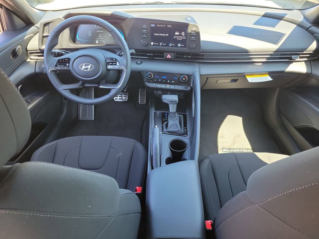 Used 2026 Hyundai Elantra Sport w/ Cargo Package FWD image 12