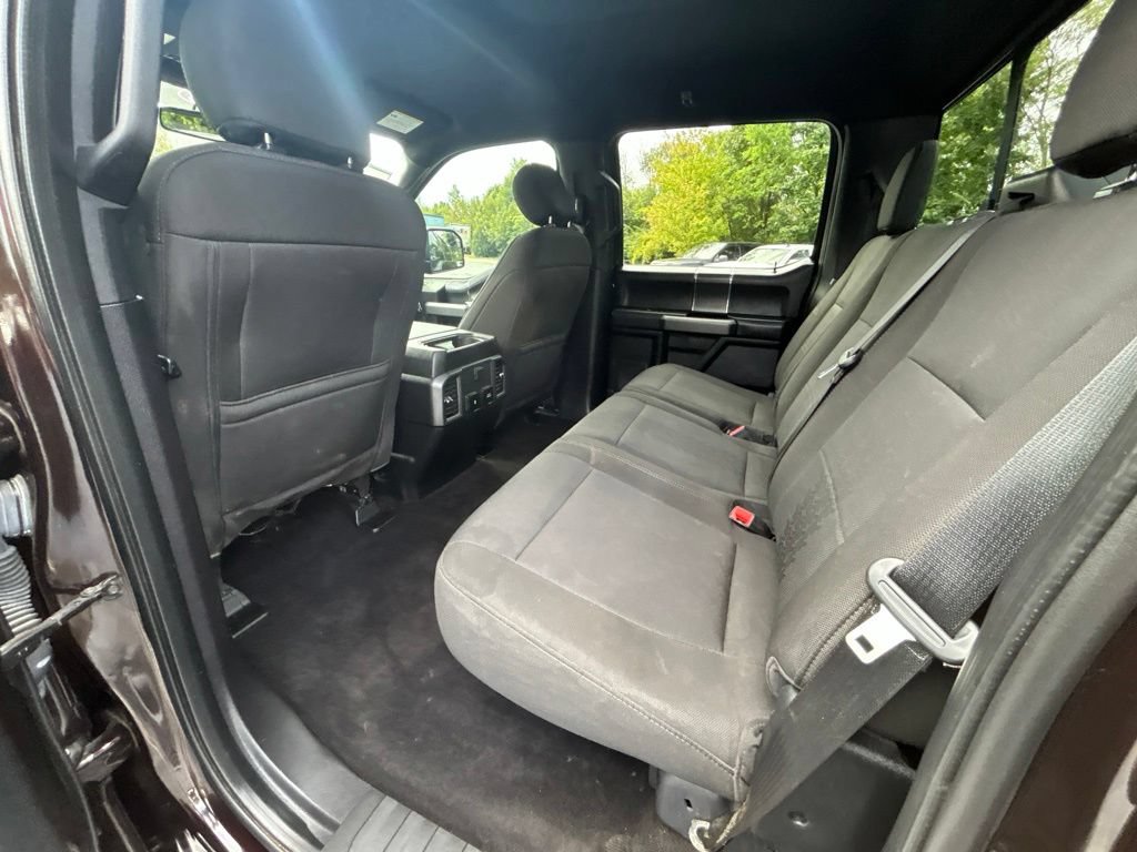 Used 2018 Ford F150 XLT w/ Equipment Group 302A Luxury AWD/4WD image 30
