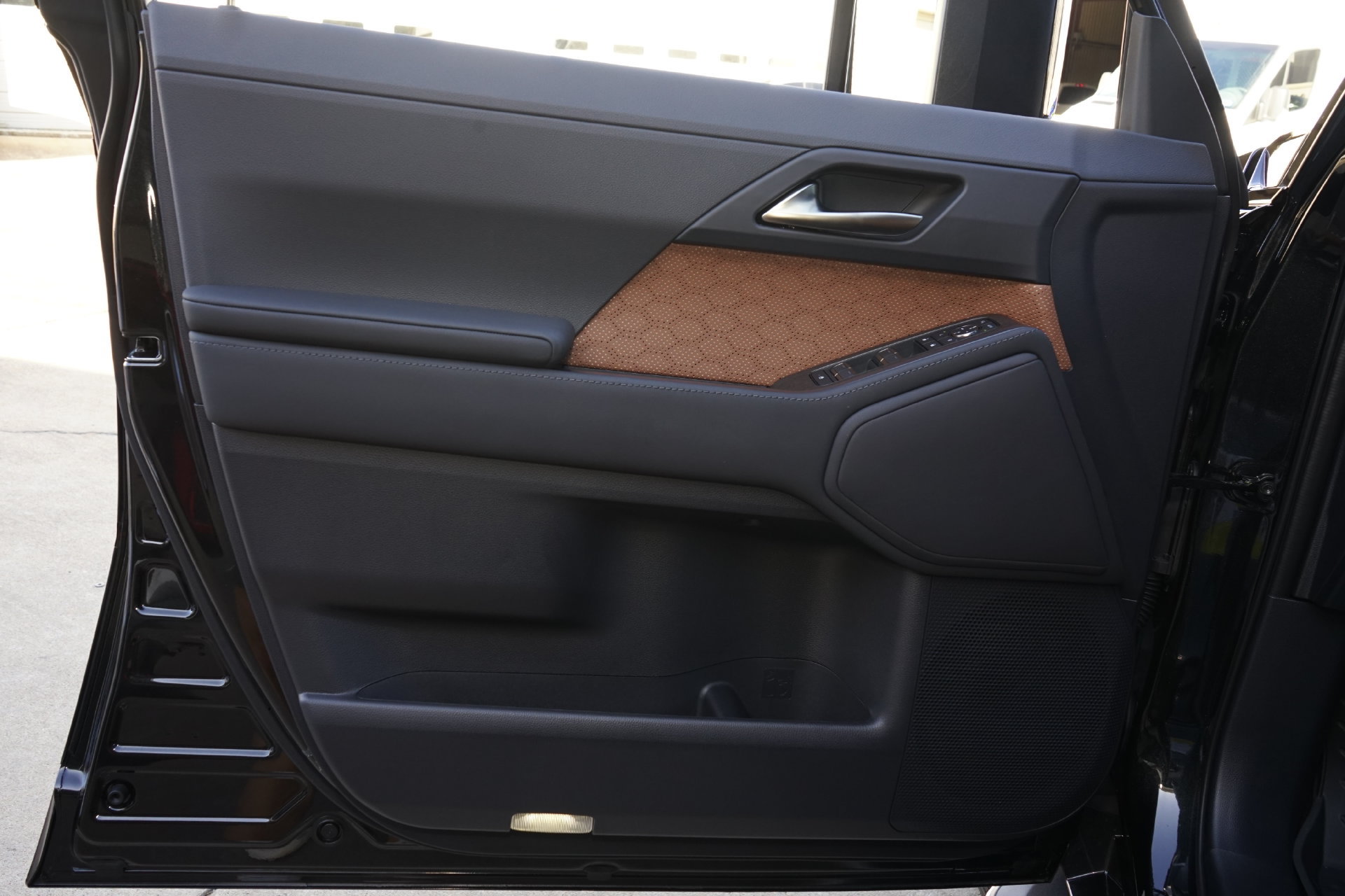 Used 2026 Lexus GX 550 w/ Accessory Package (2T) AWD/4WD image 22