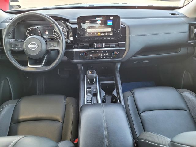 Used 2025 Nissan Pathfinder SL FWD image 6