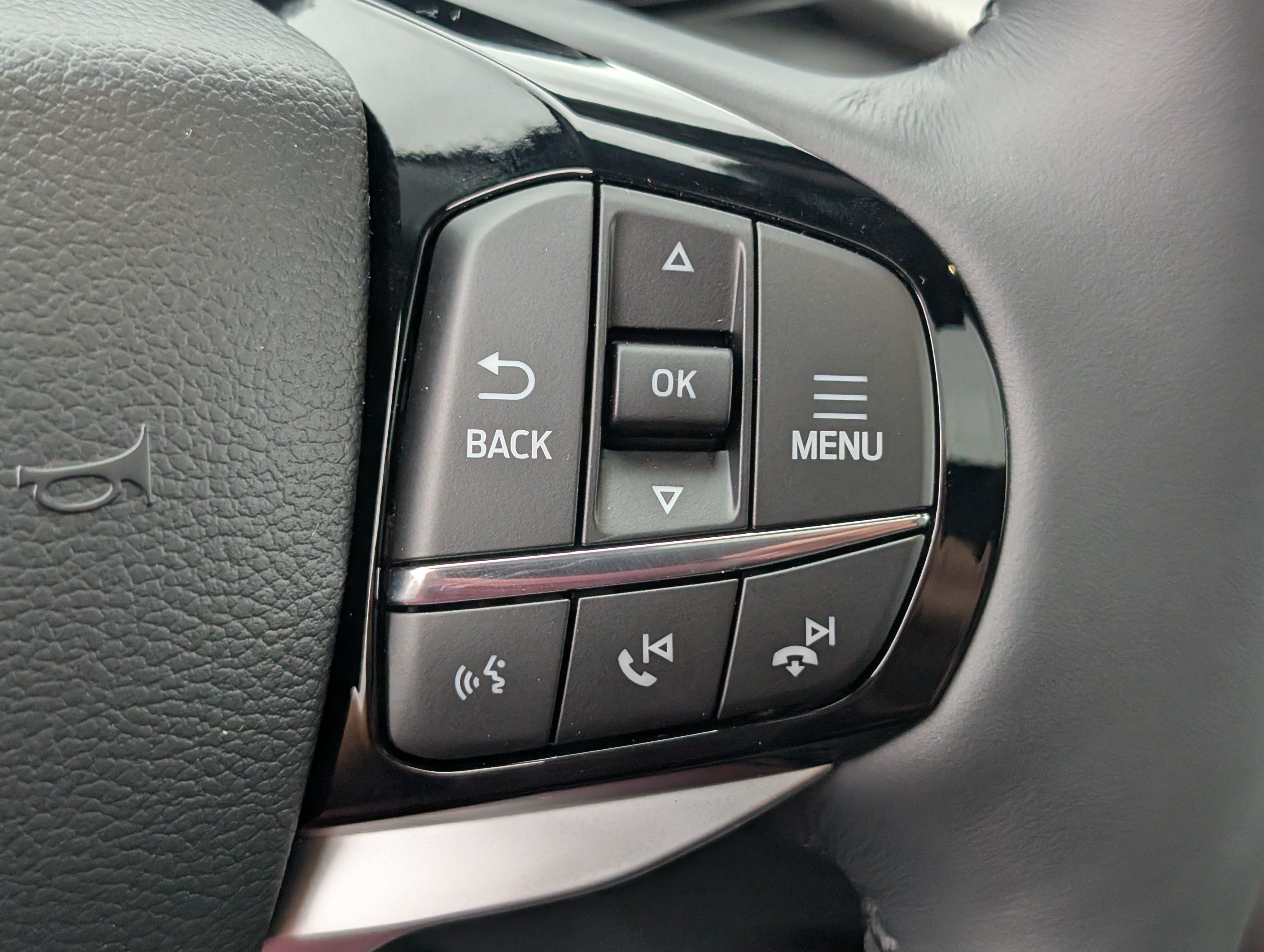New 2026 Ford Explorer Platinum RWD image 22