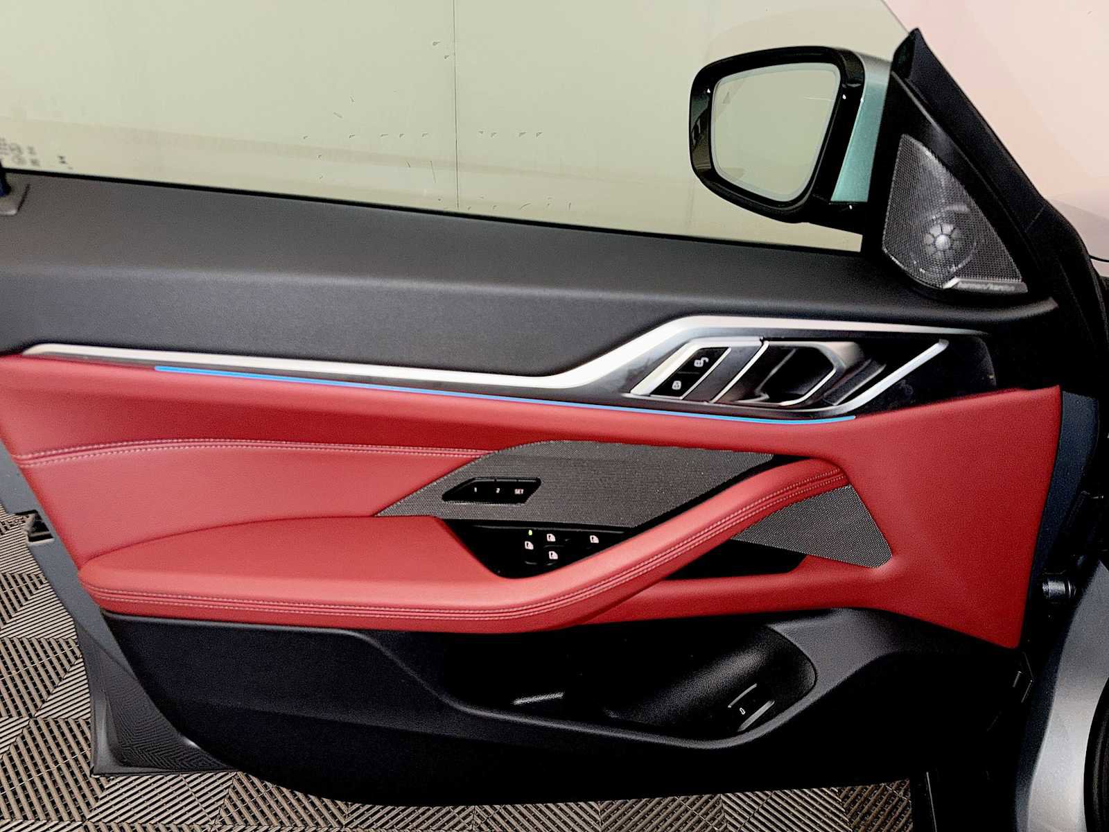 Used 2025 BMW 430i w/ Premium Package image 11