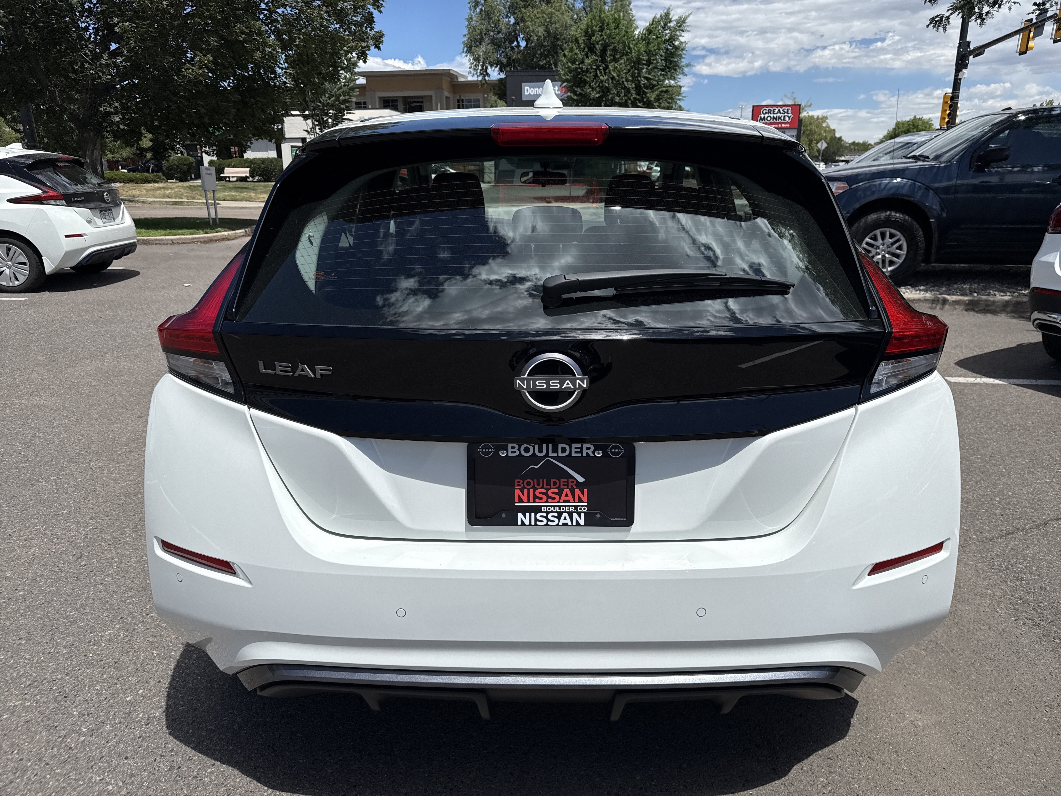 Certified 2025 Nissan Leaf S FWD image 8