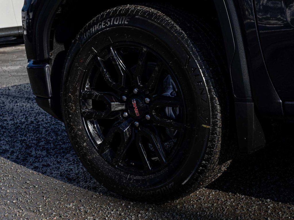 Used 2026 GMC Sierra 1500 Elevation image 7