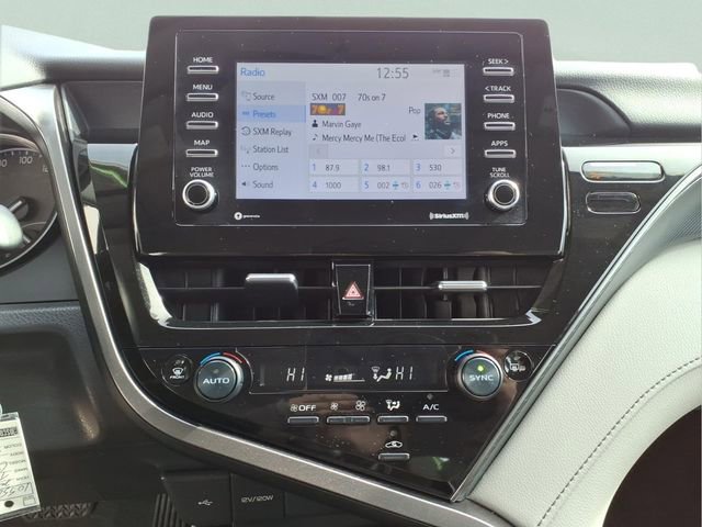 Used 2023 Toyota Camry SE image 18