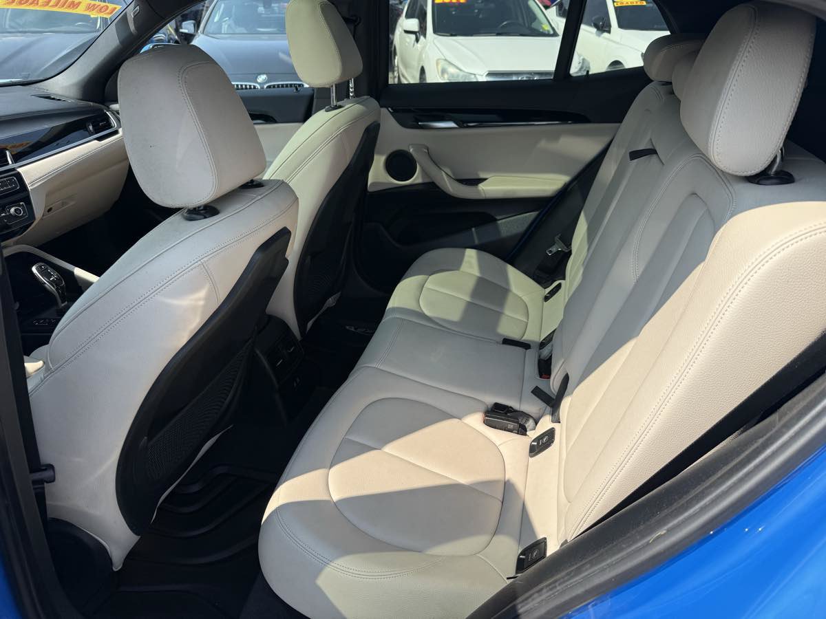 Used 2022 BMW X2 xDrive28i w/ M Sport X Package AWD/4WD image 12