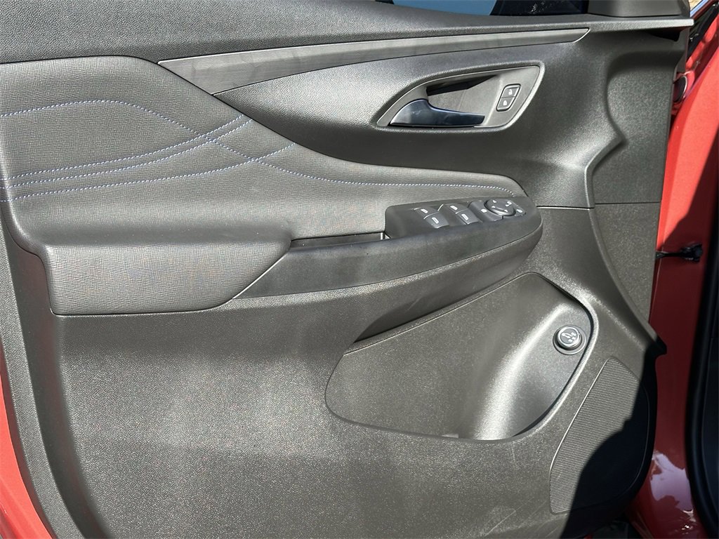 Used 2024 Buick Envista Sport Touring w/ Convenience I Package image 19