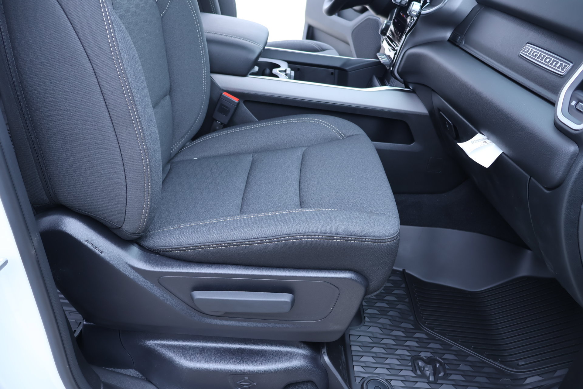 New 2027 RAM 1500 4x4 Crew Cab image 14