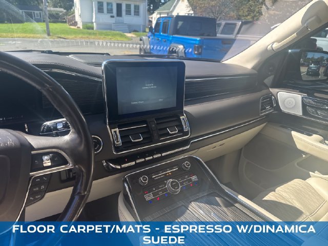 Used 2018 Lincoln Navigator Black Label w/ Cargo Package AWD/4WD image 18