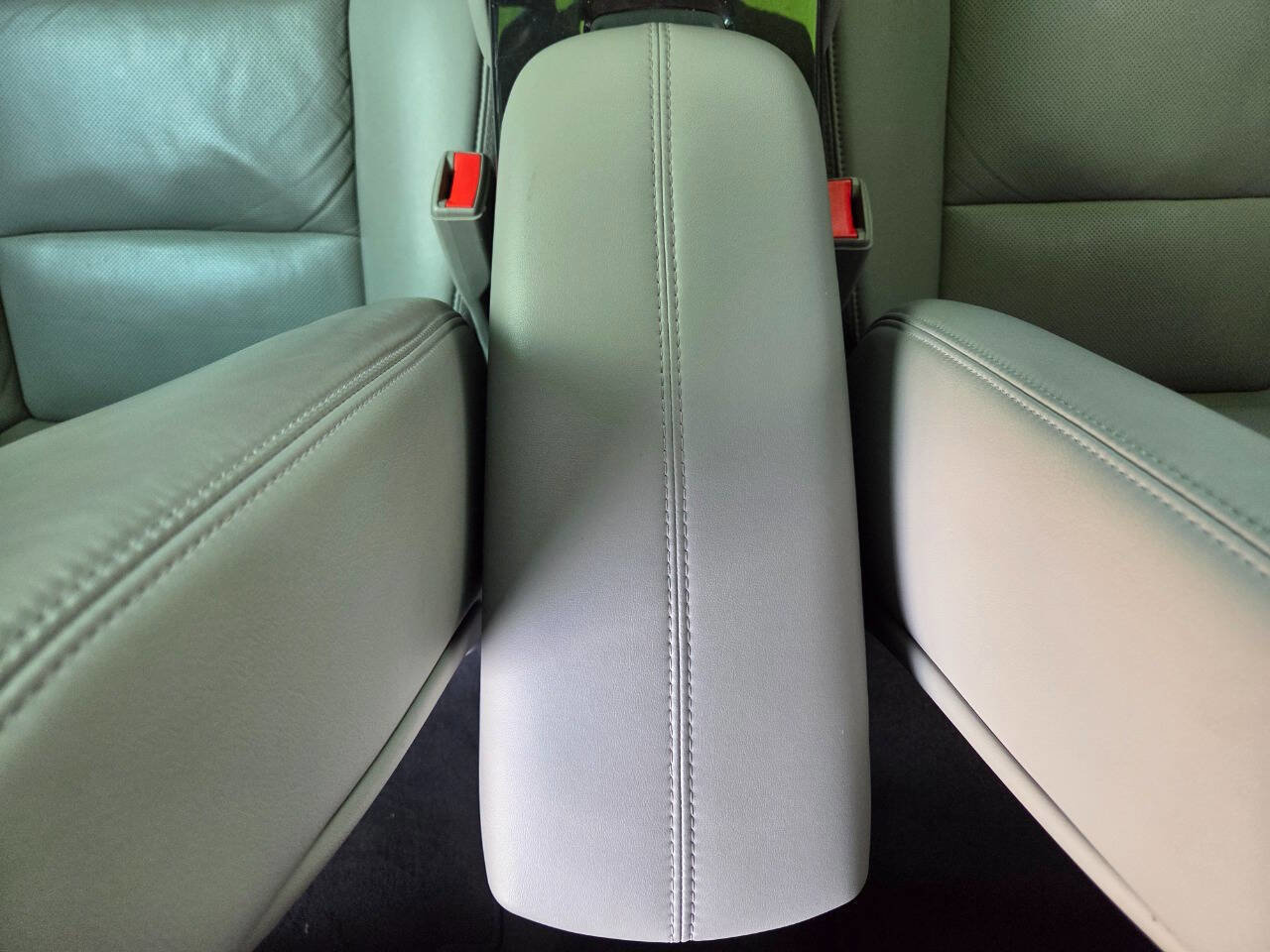 Used 2016 Cadillac XTS Luxury image 32