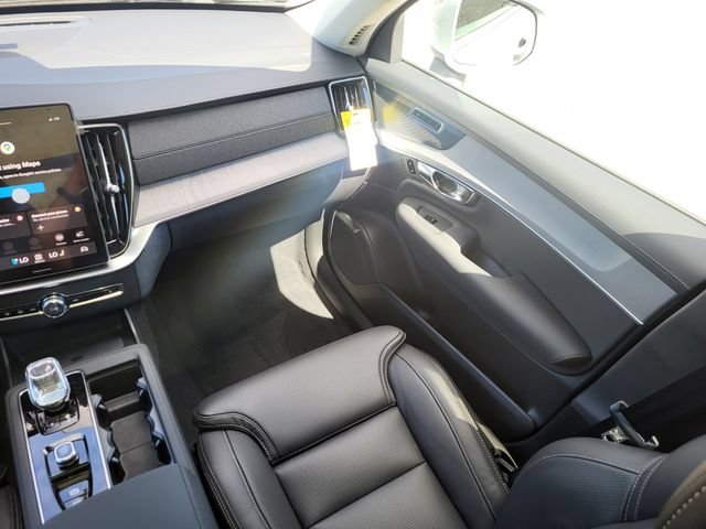 New 2026 Volvo XC90 T8 Ultra w/ Protection Package AWD/4WD image 12