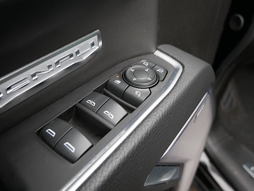 Used 2024 GMC Sierra 1500 Denali w/ Denali Reserve Package image 16