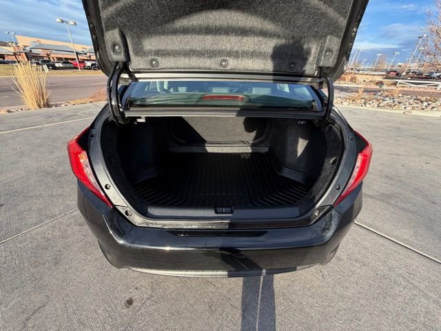 Used 2017 Honda Civic Touring image 21