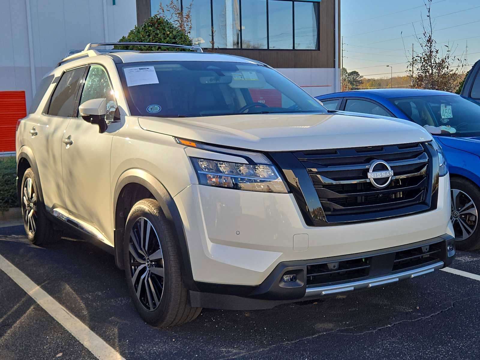 Used 2024 Nissan Pathfinder Platinum
