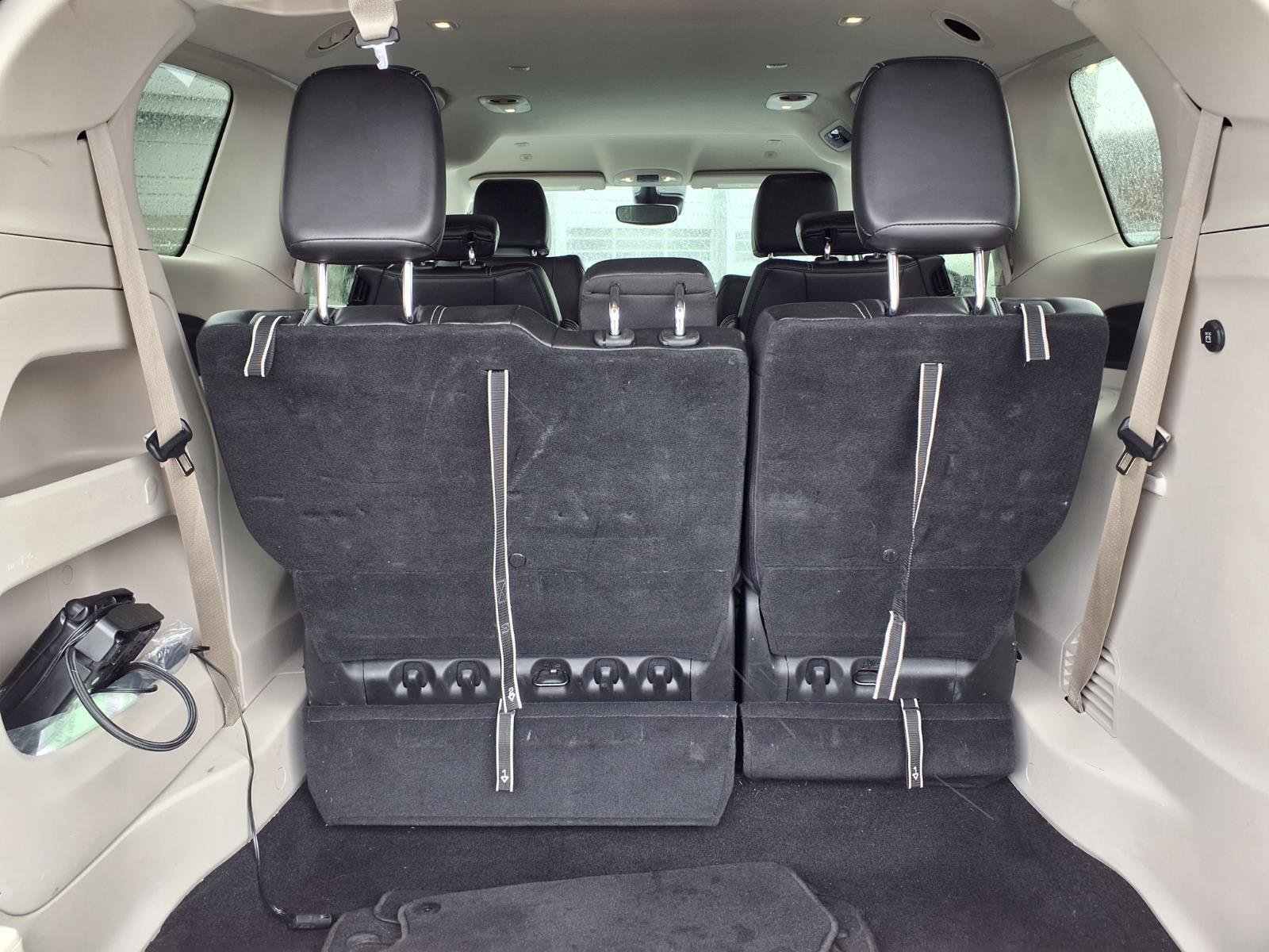 Used 2024 Chrysler Pacifica Touring-L image 22