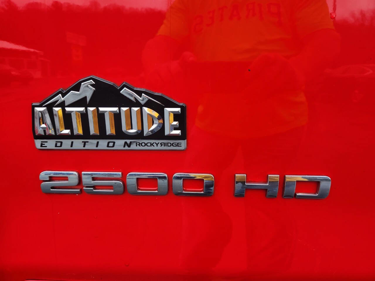 Used 2018 GMC Sierra 2500 SLE w/ HD SLE Preferred Plus Package image 7